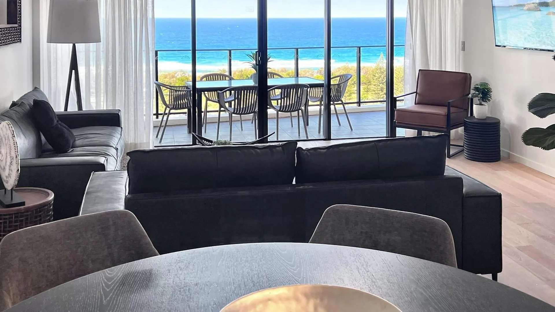 Incredible Ocean Views 3 Bed 18Th Floor location